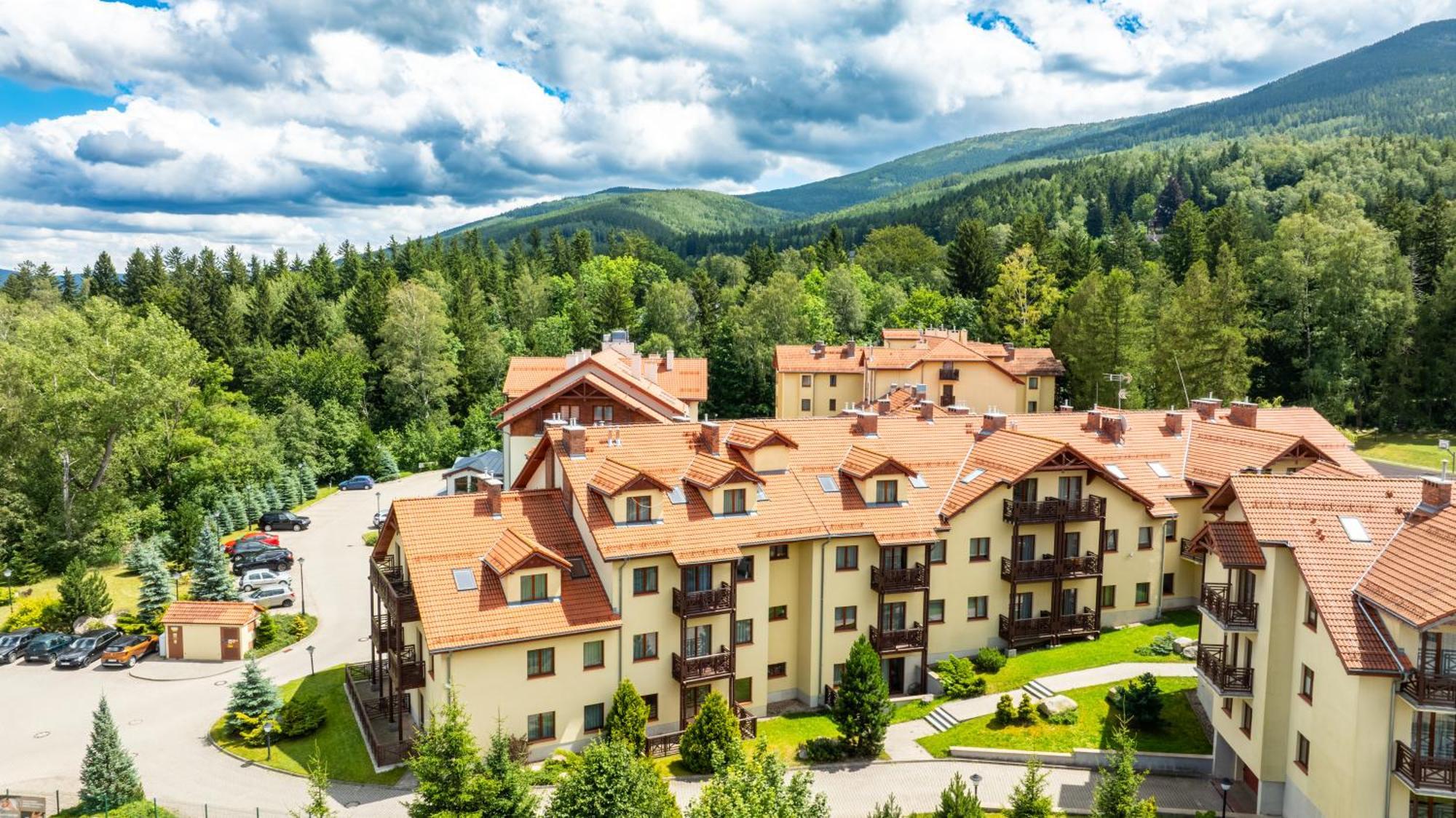 Apartamenty Sun & Snow Sofra Karpacz Esterno foto