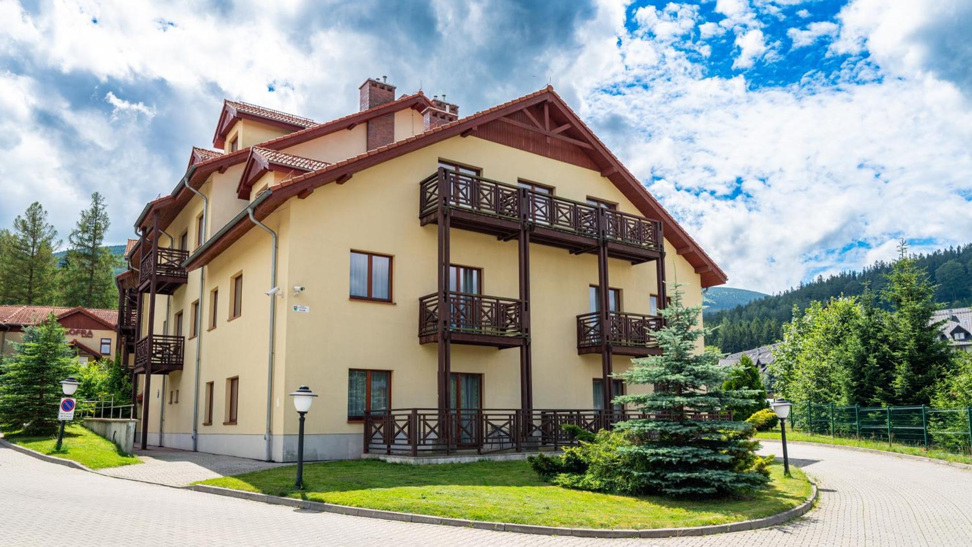 Apartamenty Sun & Snow Sofra Karpacz Esterno foto